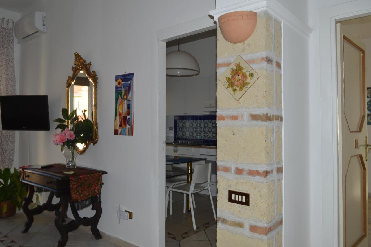 Antica Dimora In Centro Apartment Salerno Luaran gambar